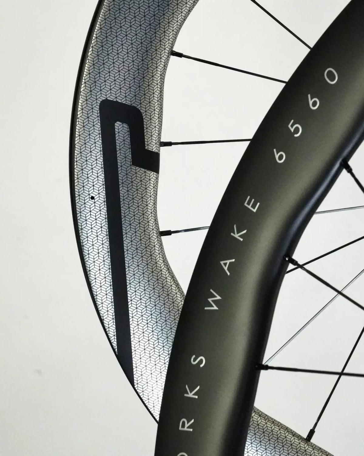 Princeton CarbonWorks WAKE 6560 EVO II Disc, Matte Chrome Decal, Tactic TR01.V2 Disc, Gunmetal