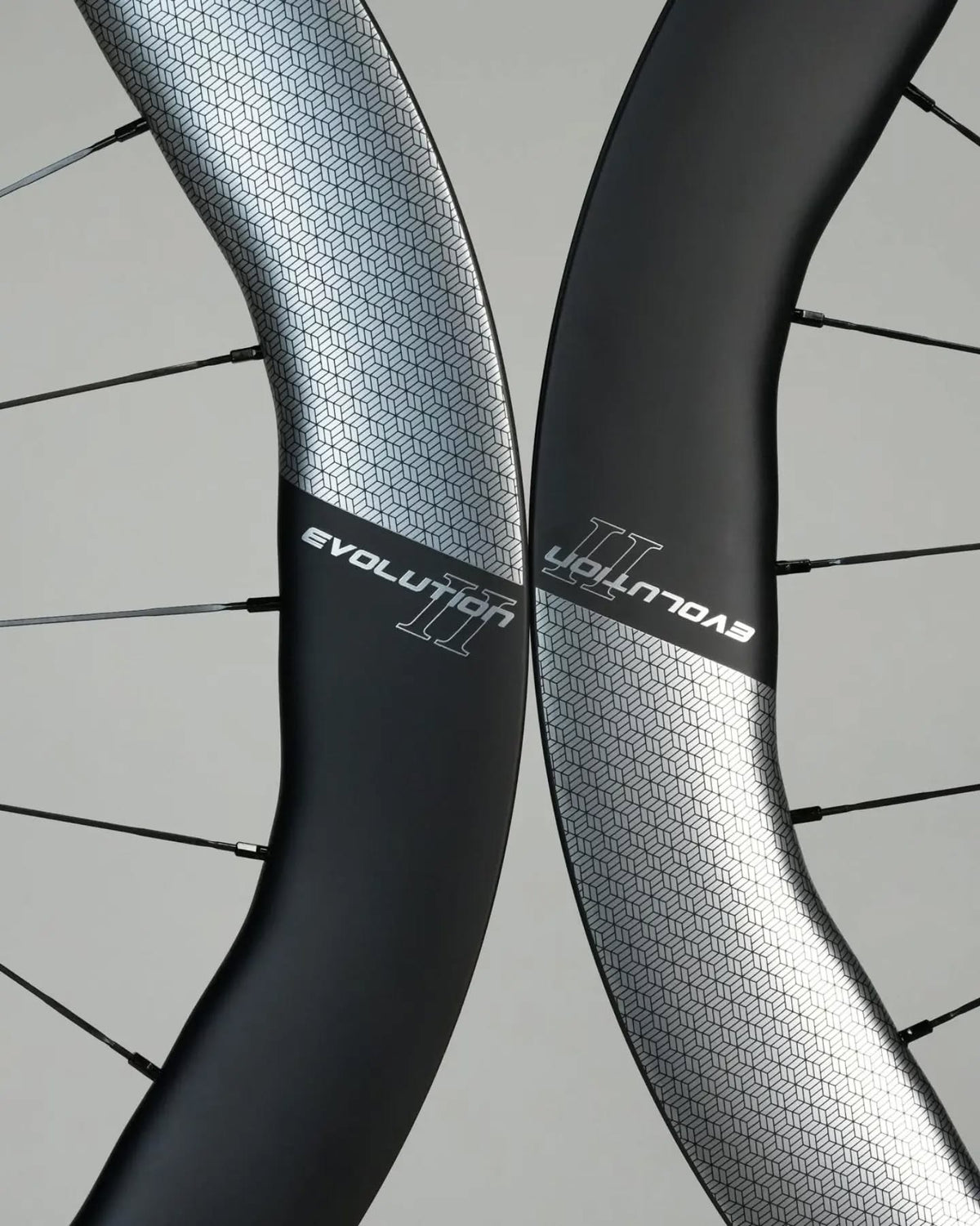 Princeton CarbonWorks WAKE 6560 EVO II Disc, Matte Chrome Decal, Tactic TR01.V2 Disc, Gunmetal