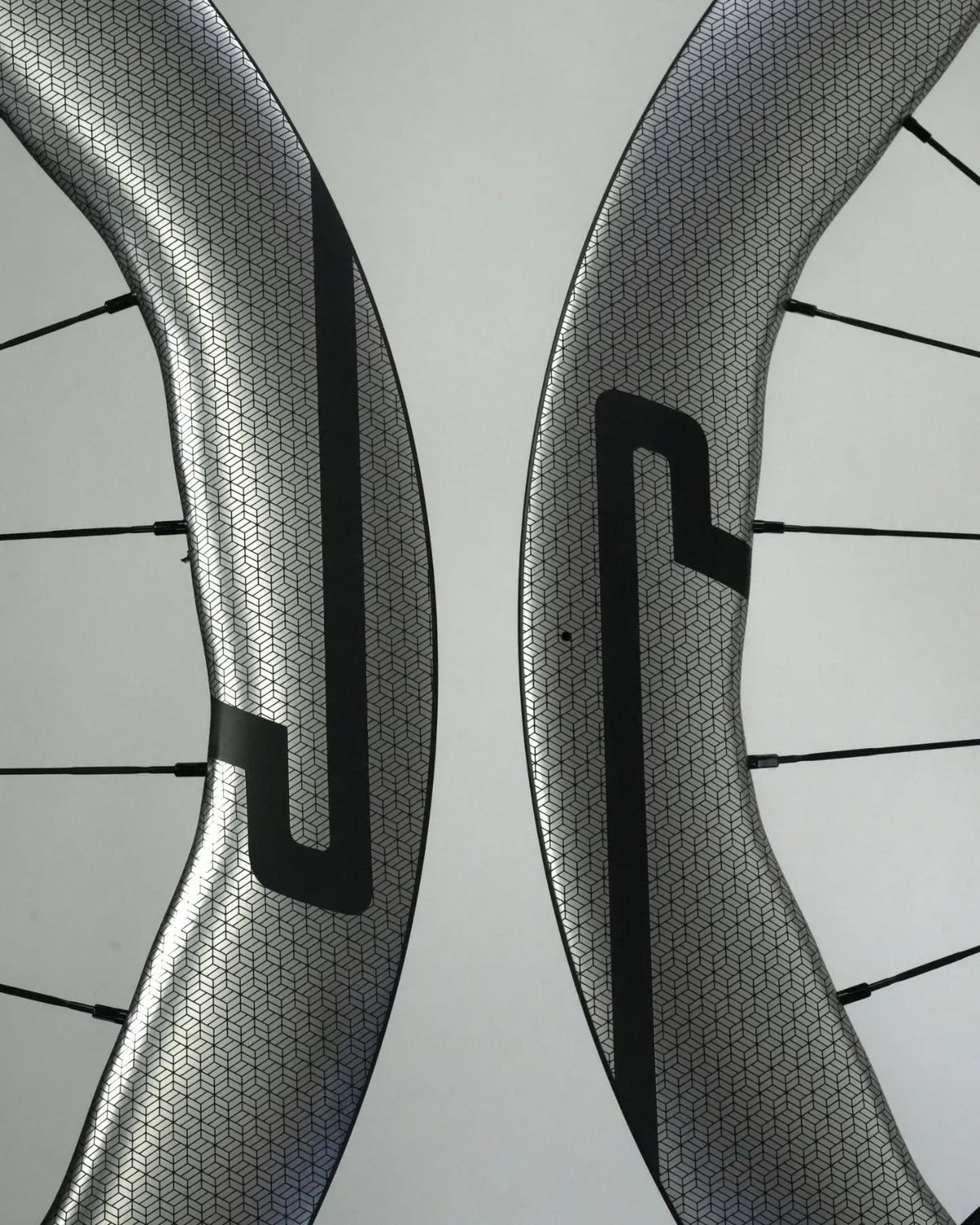 Princeton CarbonWorks WAKE 6560 EVO II Disc, Matte Chrome Decal, Tactic TR01.V2 Disc, Gunmetal
